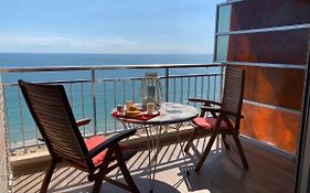 Apartamento Con Vistas Al Mar Primera Linea De Playa Del Postiguet